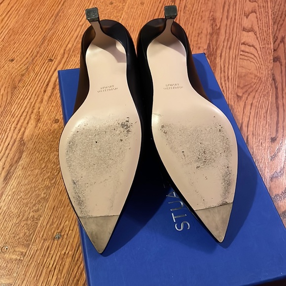 Stuart Weitzman Gold Knot Pumps - Picture 6 of 6